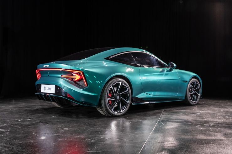 La nuova MG Cyber GTS