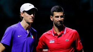 Jannik Sinner e Novak Djokovic - fonte Ansa Foto - suipedali.it