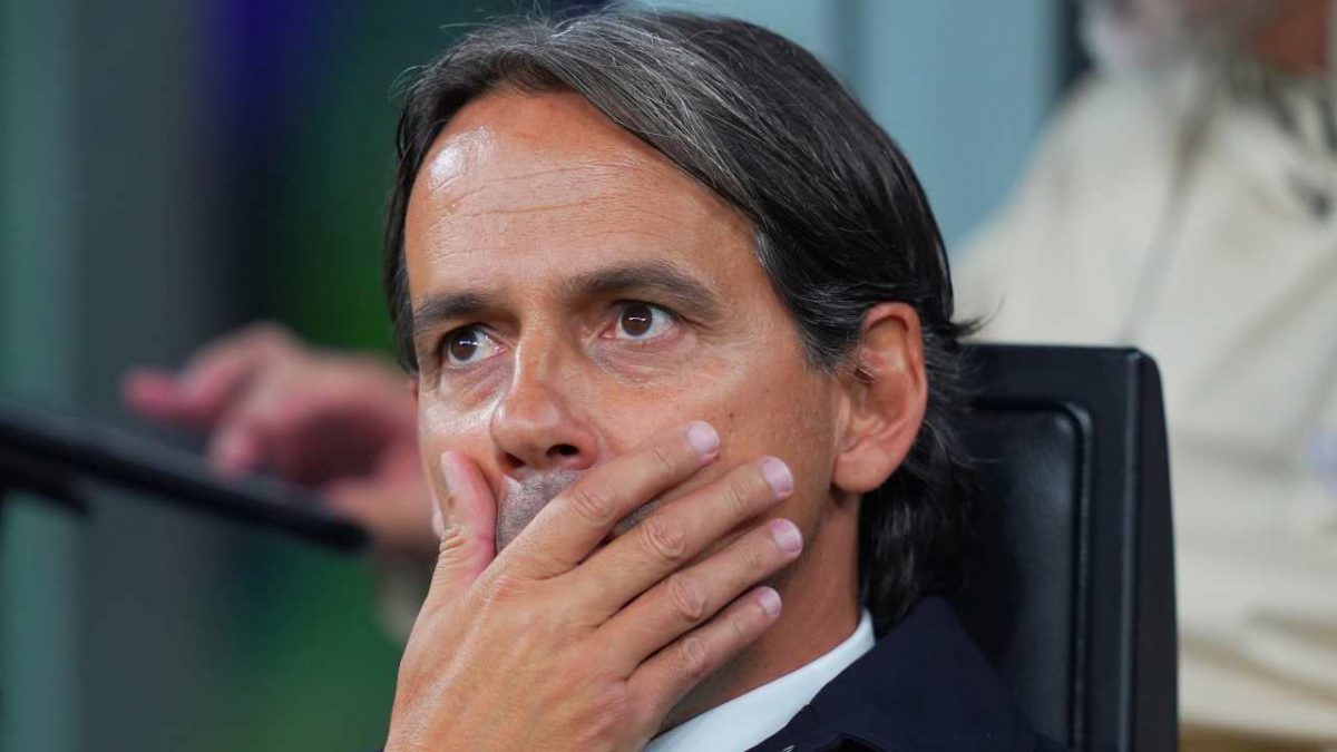 Simone Inzaghi sconvolto - fonte Lapresse - suipedali.it