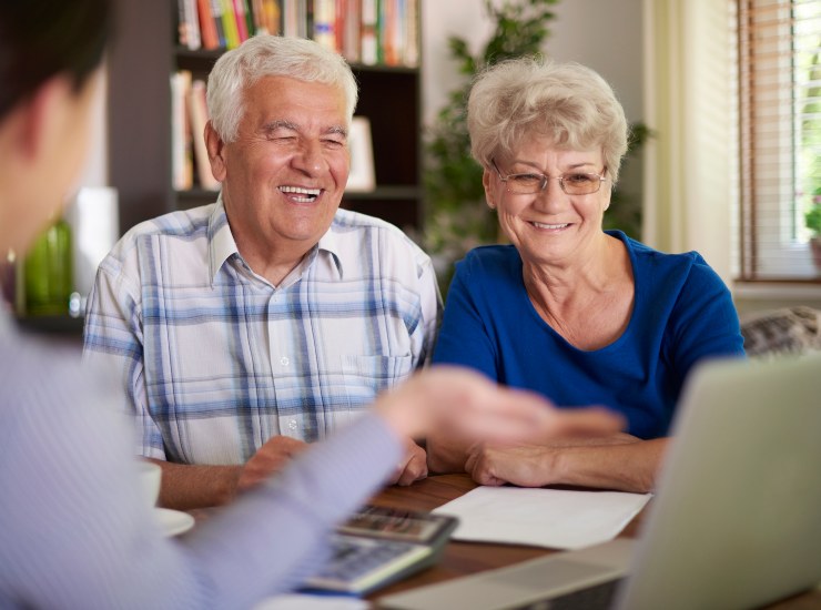 Pensionati, quando arriva la tredicesima - fonte Freepik - suipedali.it