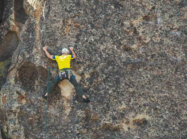 Arrampicata - fonte Pexels - suipedali.it